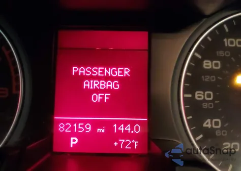 2010 Audi A4 2.0T Premium из США, поврежденный, VIN WAUBFAFL1AN066766